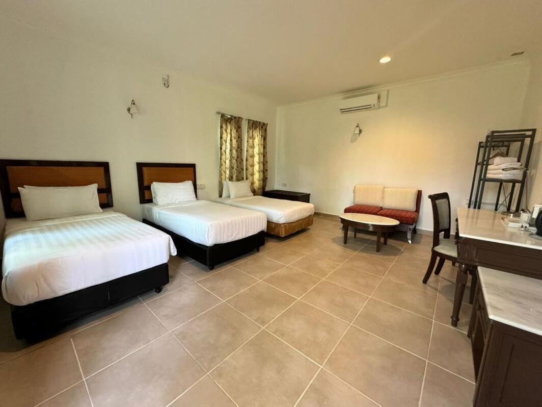 Tc Garden Resort Kuah Bagian luar foto